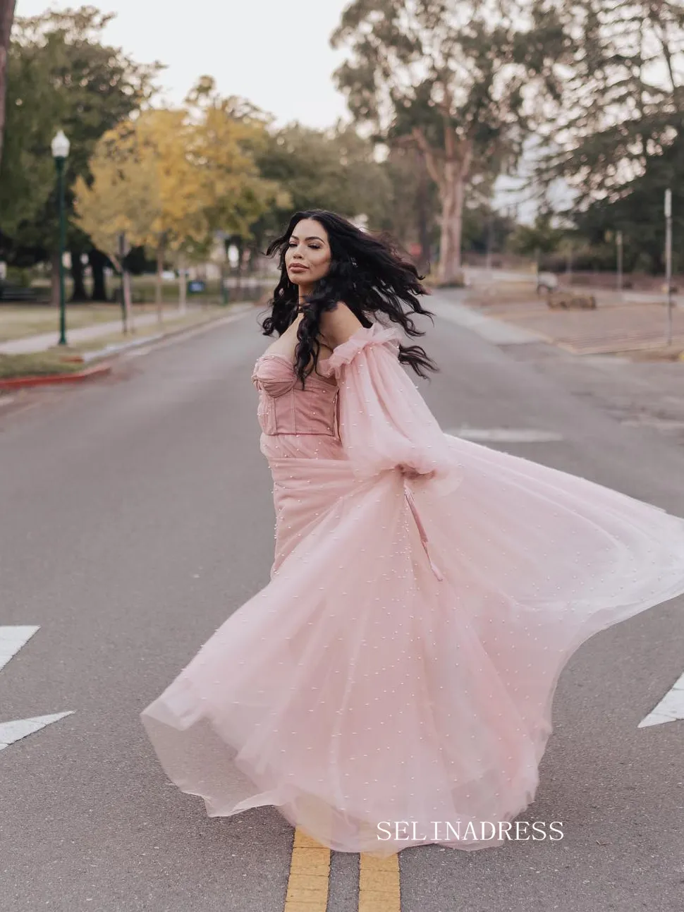 Chic A-line Sweetheart Puff Sleeve Long Prom Dresses Pink Beaded Formal Dress Evening Gown JKSS511