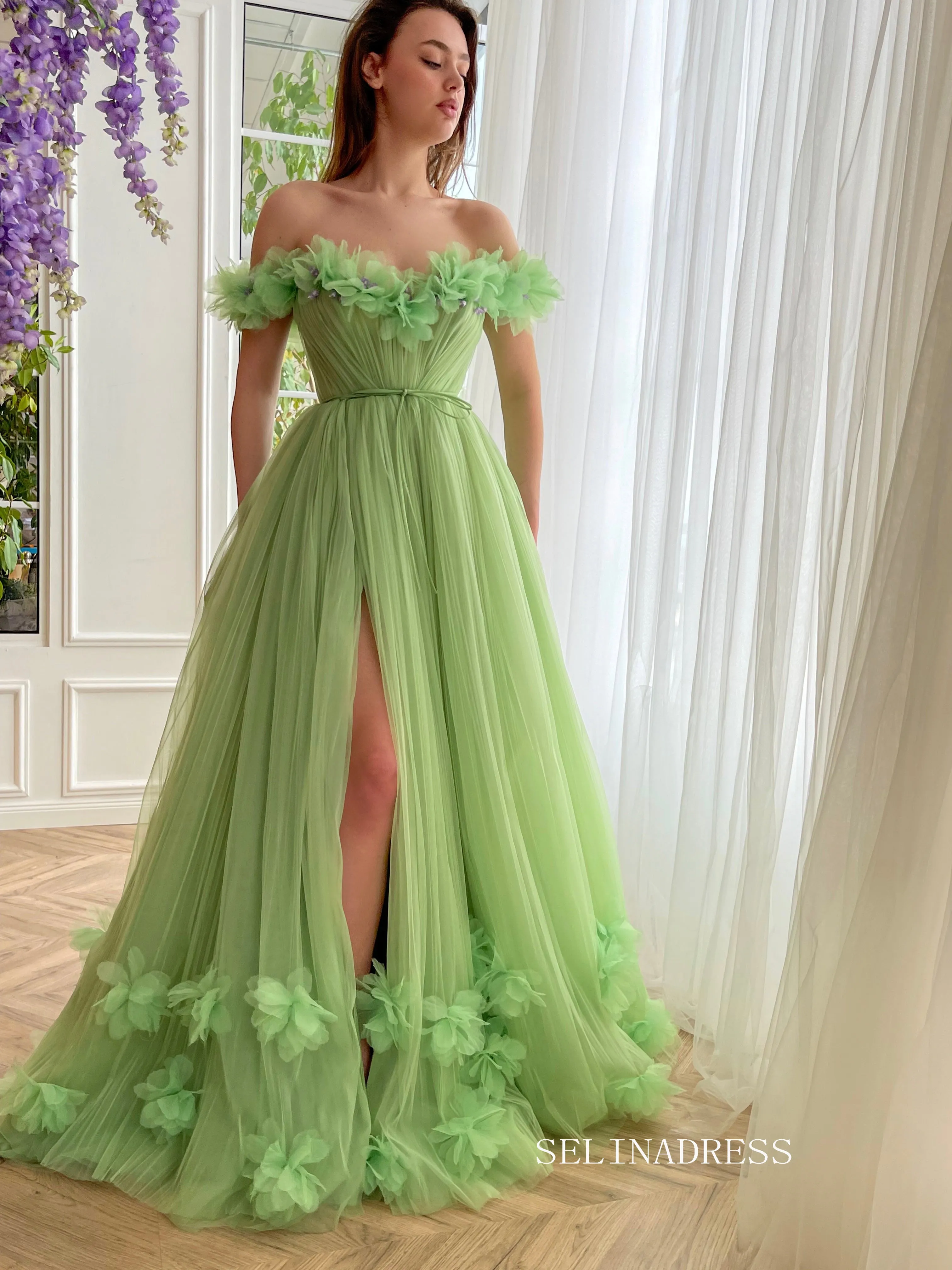 Chic Off-the-shoulder A line Long Prom Dress Green Tulle Party Dress JKL3123