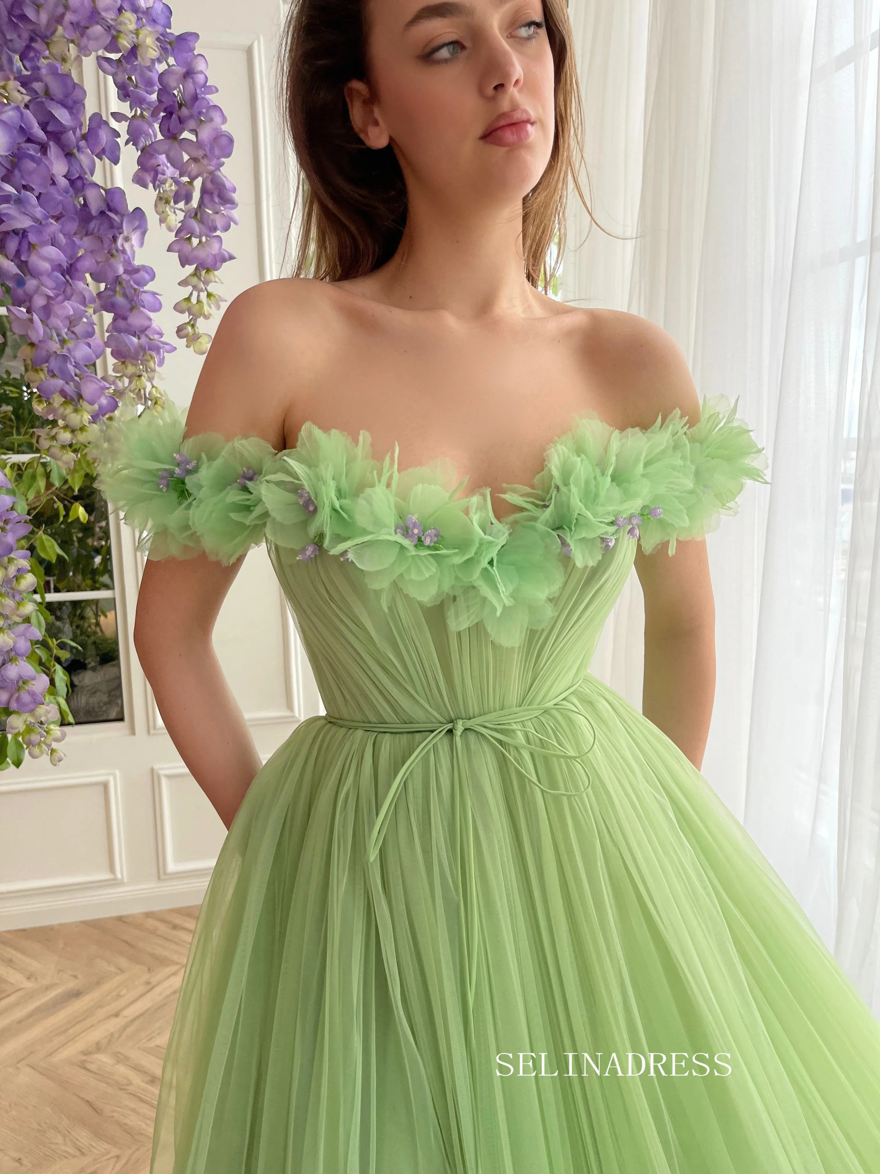 Chic Off-the-shoulder A line Long Prom Dress Green Tulle Party Dress JKL3123