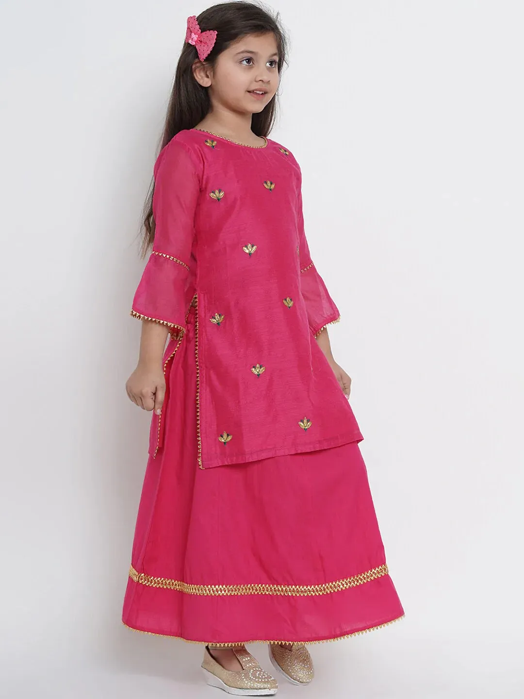 Girls Pink Embroidered Kurta With Skirt